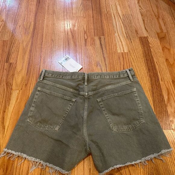 FRAME Le Super High Short in Stoned Moss - Picture 8 of 9